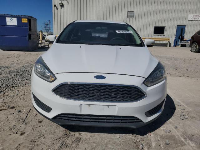 Photo 5 from auction – 2016 FORD FOCUS SE with VIN 1FADP3K26GL271849
