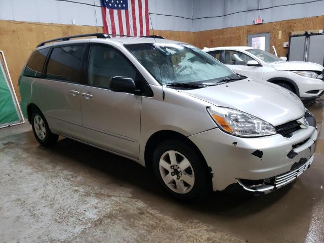 Photo 4 from auction – 2004 TOYOTA SIENNA CE with VIN 5TDZA23C94S176358