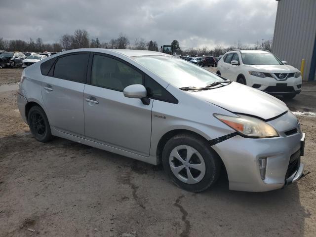 Снимка 4 от търг – 2014 TOYOTA PRIUS с VIN JTDKN3DU6E1748729
