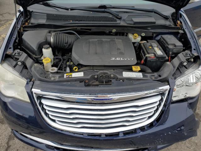 Photo 12 from auction – 2013 CHRYSLER TOWN & COU with VIN 2C4RC1CG2DR614234