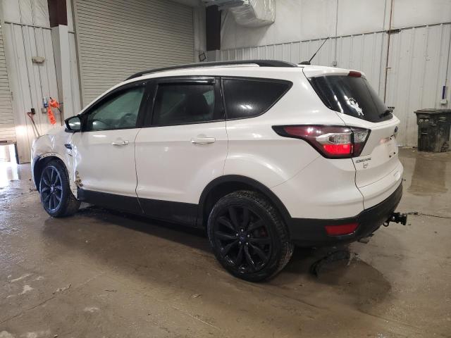 Photo 2 from auction – 2017 FORD ESCAPE SE with VIN 1FMCU9G94HUB58920