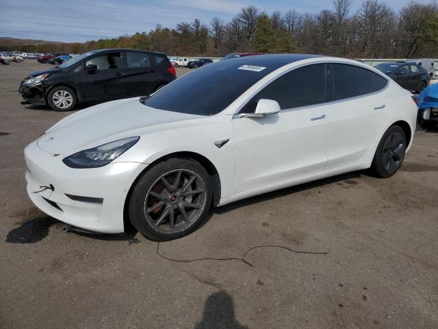 TESLA MODEL 3 2019 с VIN 5YJ3E1EB1KF513454 - Снимка от търг