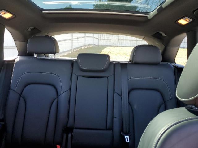 Photo 10 from auction – 2016 AUDI SQ5 PREMIU with VIN WA1CCAFPXGA100555