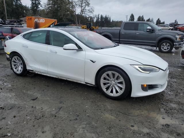 Снимка 4 от търг – 2017 TESLA MODEL S с VIN 5YJSA1E24HF198178