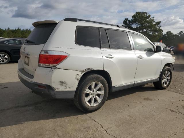 Photo 3 from auction – 2011 TOYOTA HIGHLANDER with VIN 5TDZK3EH3BS040347