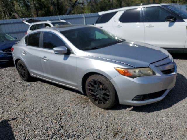 Photo 4 from auction – 2013 ACURA ILX 20 TEC with VIN 19VDE1F73DE010329