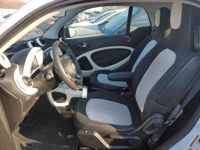 Photo 7 from auction – 2016 SMART FORTWO with VIN WMEFJ5DA9GK071527