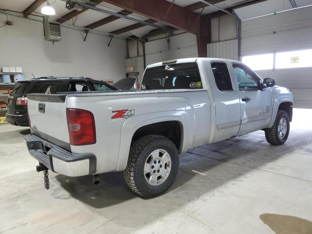 Photo 3 from auction – 2013 CHEVROLET SILVERADO with VIN 1GCRKSE70DZ257230