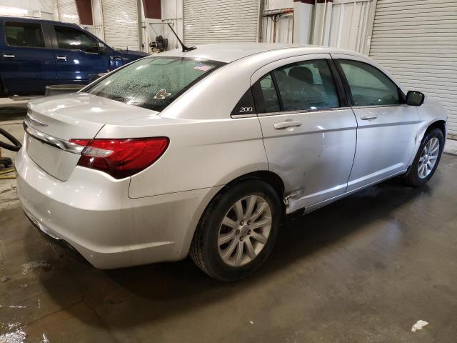 Photo 3 from auction – 2012 CHRYSLER 200 TOURIN with VIN 1C3CCBBB4CN117882