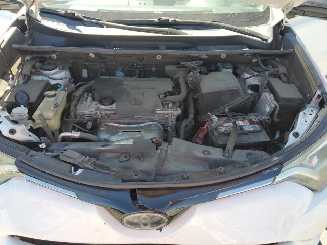Photo 12 from auction – 2018 TOYOTA RAV4 LE with VIN 2T3ZFREV2JW460627