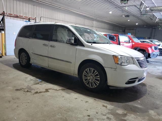 Photo 4 from auction – 2014 CHRYSLER TOWN & COU with VIN 2C4RC1CGXER133391