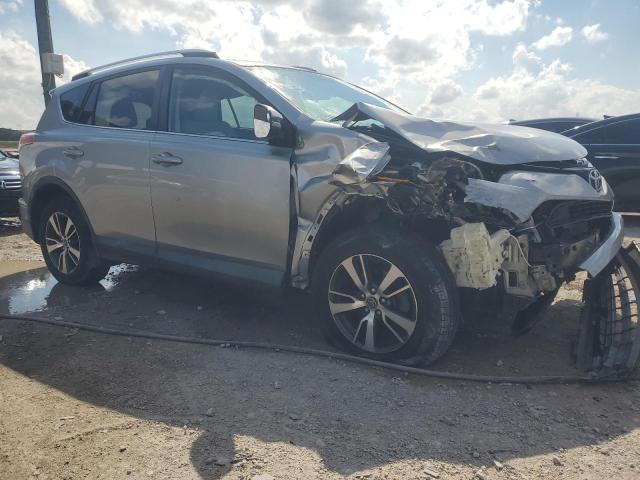 Photo 4 from auction – 2016 TOYOTA RAV4 XLE with VIN 2T3WFREV7GW256563
