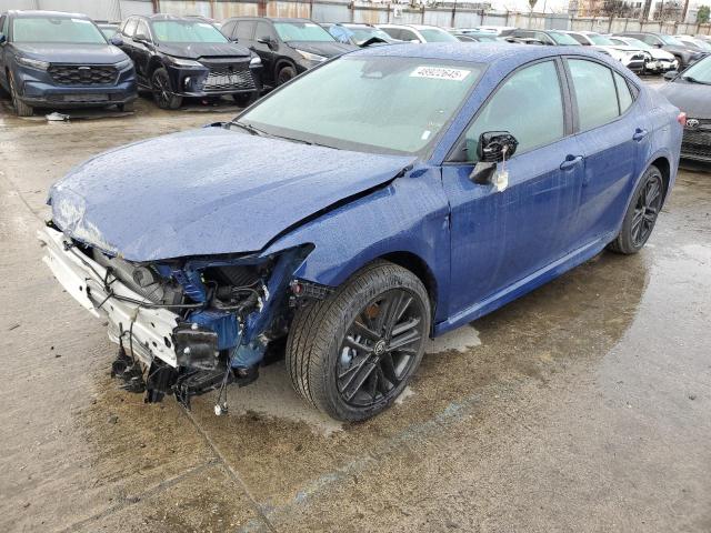 TOYOTA CAMRY XSE 2025 with VIN 4T1DAACK5SU077374 - Photo from auction