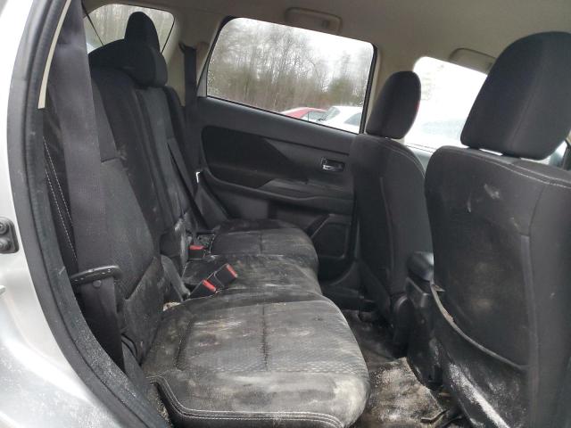 Photo 11 from auction – 2018 MITSUBISHI OUTLANDER with VIN JA4AZ2A33JJ600130