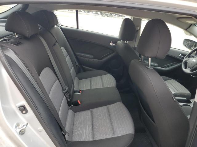 Photo 10 from auction – 2016 KIA FORTE LX with VIN KNAFK5A85G5547894