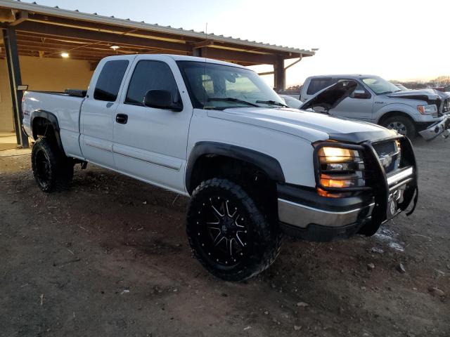 Photo 4 from auction – 2003 CHEVROLET SILVERADO with VIN 2GCEK19T031147690