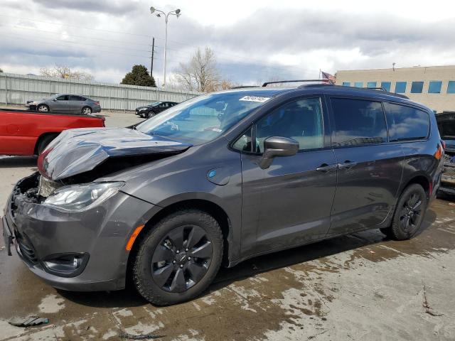 CHRYSLER PACIFICA H 2019 with VIN 2C4RC1L77KR668805 - Photo from auction
