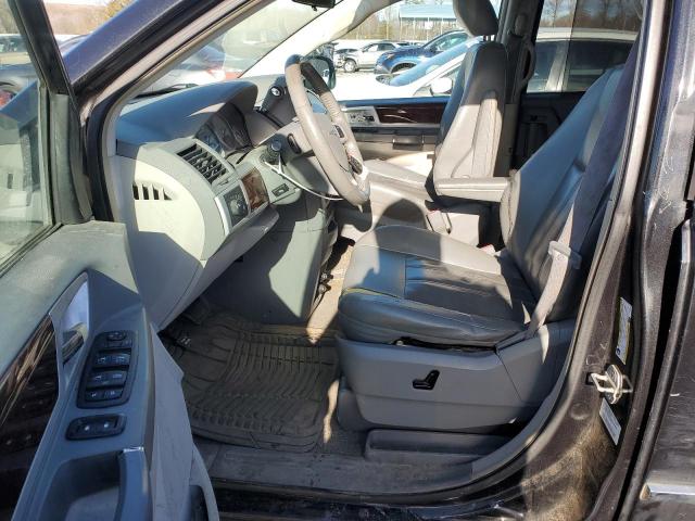 Photo 7 from auction – 2010 CHRYSLER TOWN & COU with VIN 2A4RR5D12AR129162