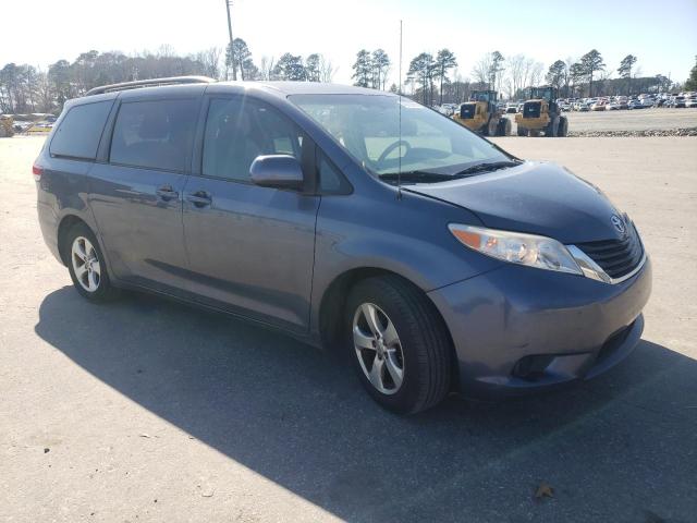 Photo 4 from auction – 2013 TOYOTA SIENNA LE with VIN 5TDKK3DC4DS377961