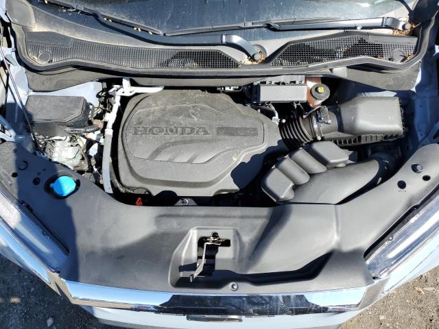Photo 12 from auction – 2024 HONDA PASSPORT E with VIN 5FNYF8H52RB020345