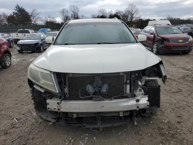 Photo 5 from auction – 2013 NISSAN PATHFINDER with VIN 5N1AR2MN8DC633101