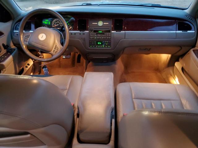 Photo 8 from auction – 2004 LINCOLN TOWN CAR E with VIN 1LNHM81W04Y649387