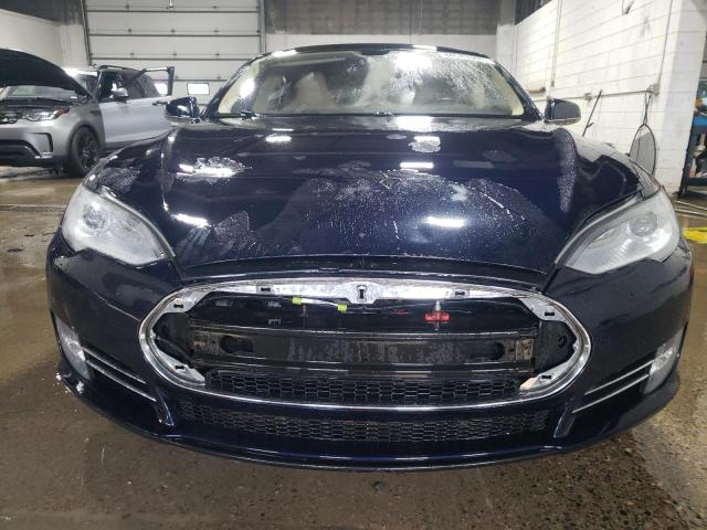 Photo 5 from auction – 2013 TESLA MODEL S with VIN 5YJSA1CN9DFP20441