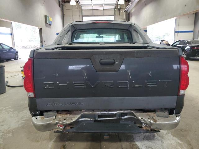 Photo 6 from auction – 2005 CHEVROLET AVALANCHE with VIN 3GNEC12Z95G292918