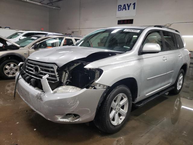 TOYOTA HIGHLANDER 2010 مع رقم تعريف المركبة 5TDBK3EH4AS003548 - صورة من المزاد