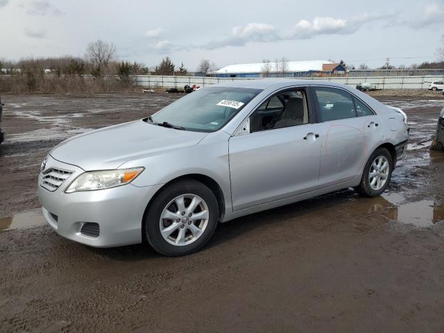 TOYOTA CAMRY BASE 2011 z numerem VIN 4T1BF3EK6BU736502 - Zdjęcie z aukcji