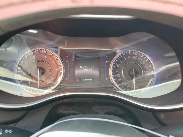 Photo 9 from auction – 2015 CHRYSLER 200 LIMITE with VIN 1C3CCCAB4FN618749