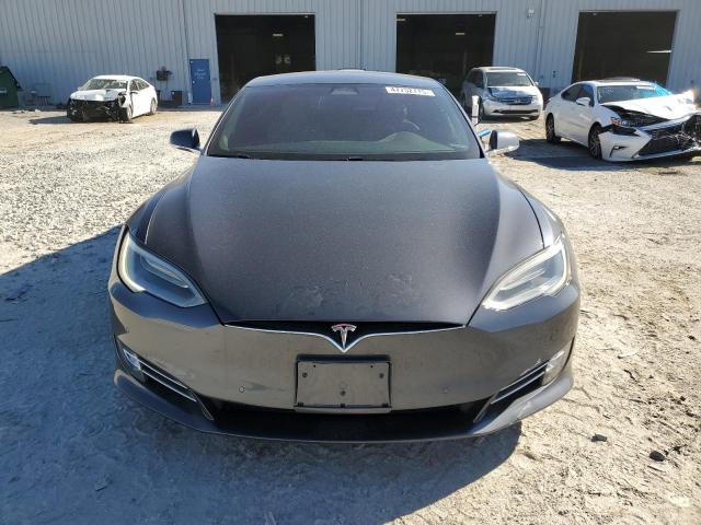 Photo 5 from auction – 2017 TESLA MODEL S with VIN 5YJSA1E29HF180484
