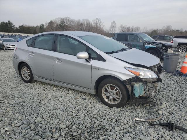Photo 4 from auction – 2011 TOYOTA PRIUS with VIN JTDKN3DU3B1371014