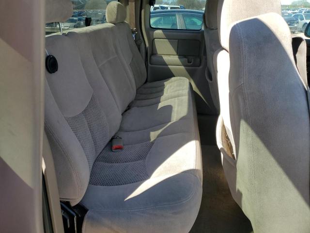 Photo 10 from auction – 2004 CHEVROLET SILVERADO with VIN 2GCEC19TX41191372