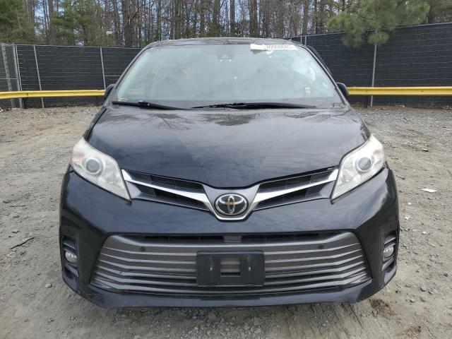 Photo 5 from auction – 2018 TOYOTA SIENNA XLE with VIN 5TDYZ3DC3JS934053
