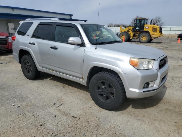 Снимка 4 от търг – 2010 TOYOTA 4RUNNER SR с VIN JTEBU5JR2A5010679