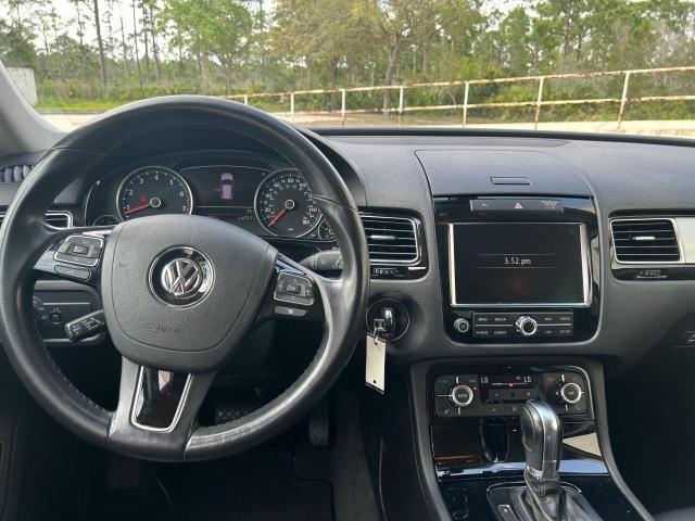 Photo 9 from auction – 2012 VOLKSWAGEN TOUAREG V6 with VIN WVGFF9BPXCD003262