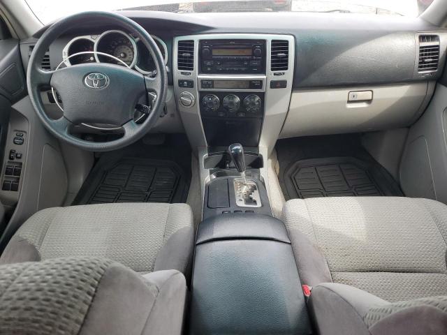 Снимка 8 от търг – 2005 TOYOTA 4RUNNER SR с VIN JTEBU14RX50066974