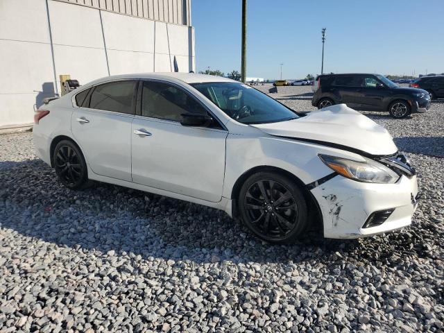 Photo 4 from auction – 2018 NISSAN ALTIMA 2.5 with VIN 1N4AL3AP5JC286913