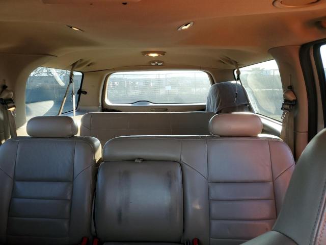 Photo 10 from auction – 2004 FORD EXCURSION with VIN 1FMSU43P84EA08476