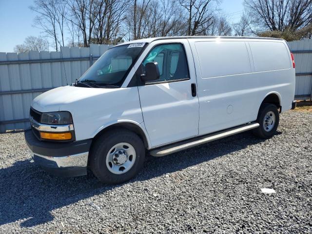 CHEVROLET EXPRESS G2 2018 with VIN 1GCWGAFG3J1903979 - Photo from auction