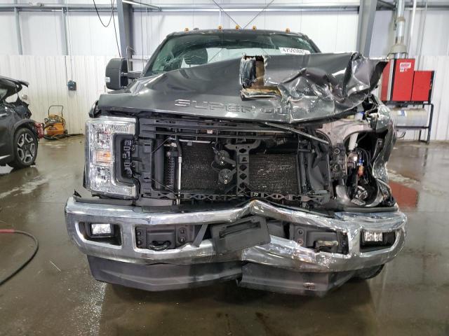 Photo 5 from auction – 2019 FORD F350 SUPER with VIN 1FTRF3B60KEF39636