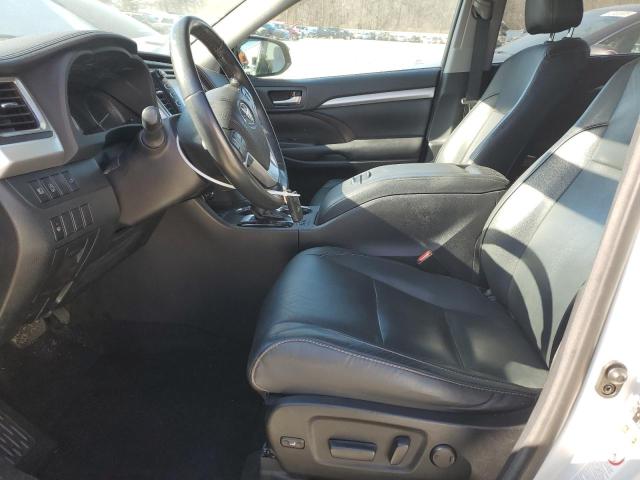 Снимка 7 от търг – 2017 TOYOTA HIGHLANDER с VIN 5TDJZRFH8HS522542