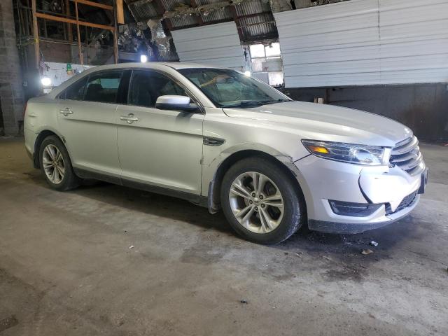 Photo 4 from auction – 2018 FORD TAURUS SEL with VIN 1FAHP2E87JG127562