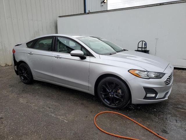 Photo 4 from auction – 2019 FORD FUSION SE with VIN 3FA6P0HD2KR162122