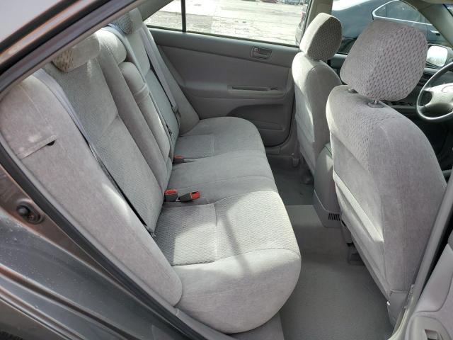 Photo 10 from auction – 2003 TOYOTA CAMRY LE with VIN 4T1BE32K93U700070
