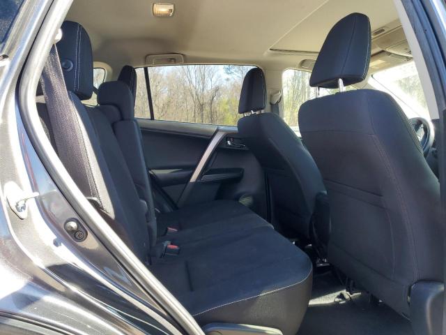Photo 11 from auction – 2017 TOYOTA RAV4 XLE with VIN JTMWFREV2HD107248