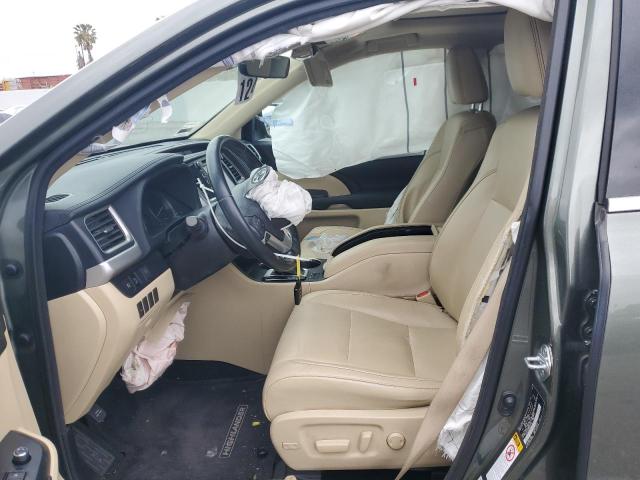 Photo 7 from auction – 2017 TOYOTA HIGHLANDER with VIN 5TDKZRFH9HS227115
