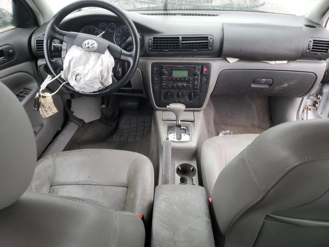 Photo 8 from auction – 2003 VOLKSWAGEN PASSAT GLS with VIN WVWVD63B63E210619
