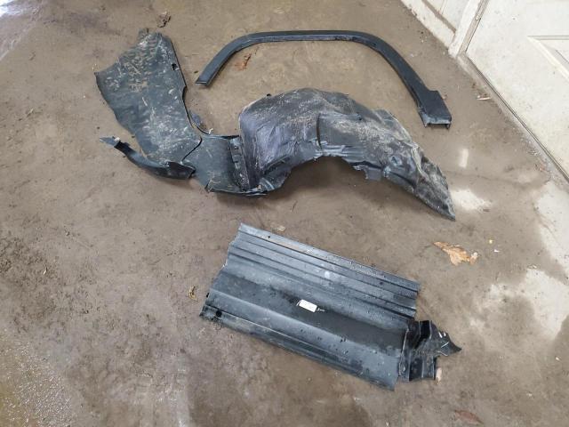 Photo 13 from auction – 2015 JEEP CHEROKEE L with VIN 1C4PJLCB5FW532134